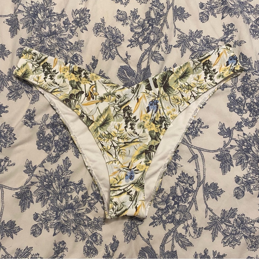 bikini bottoms